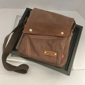 AUGUR leather canvas 
BoHo Bag